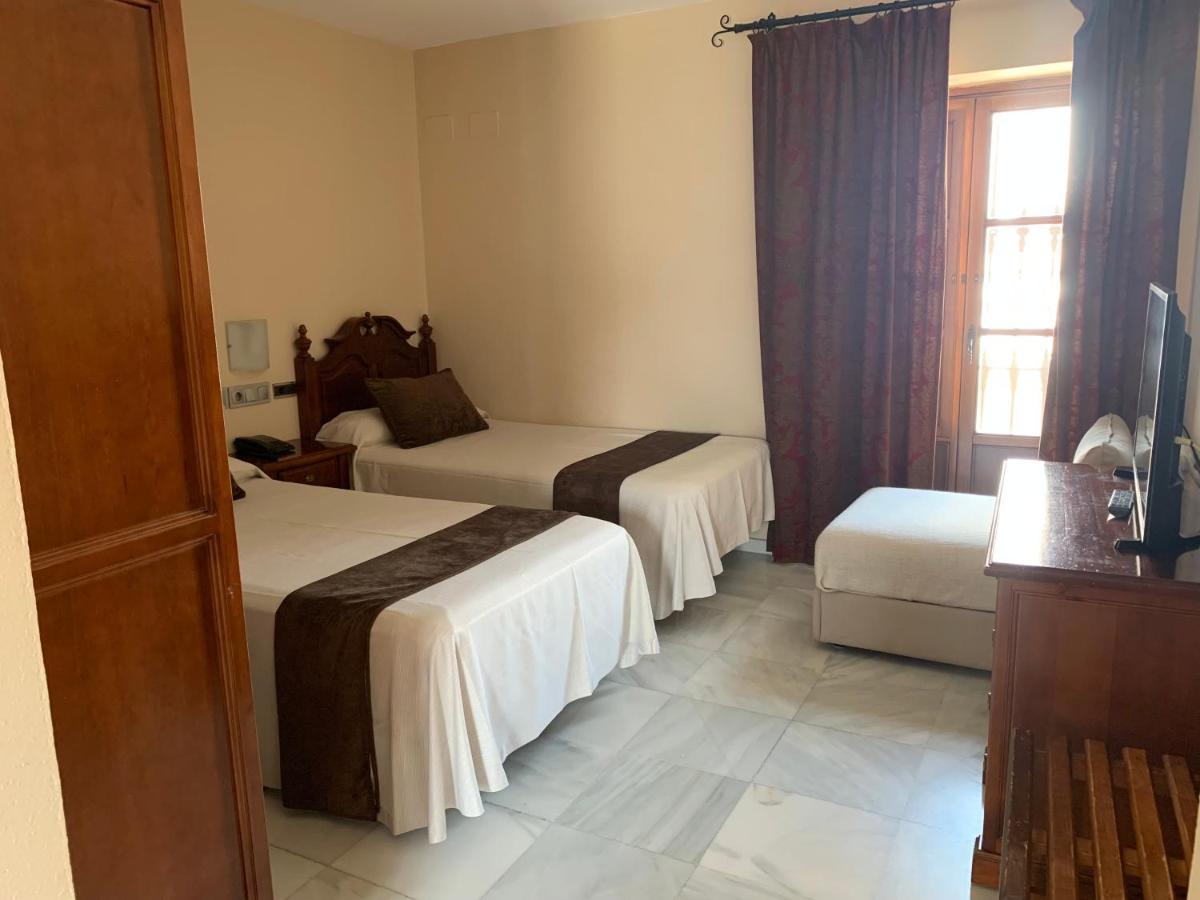 Hotel Mezquita 2*